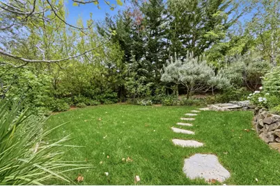 1700 Pine Knoll Dr, Belmont, CA 94002 - Photo 34