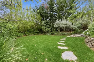 1700 Pine Knoll Dr, Belmont, CA 94002 - Photo 34