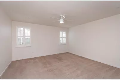 9269 Red Thistle Ct, Sacramento, CA 95829 - Photo 18