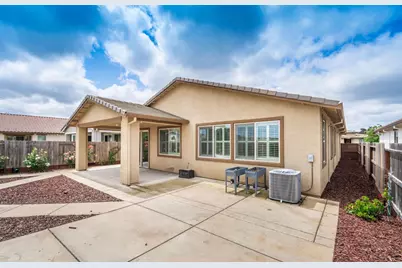9269 Red Thistle Ct, Sacramento, CA 95829 - Photo 46