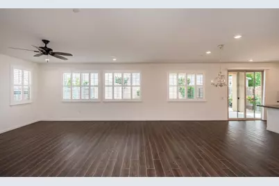 9269 Red Thistle Ct, Sacramento, CA 95829 - Photo 6