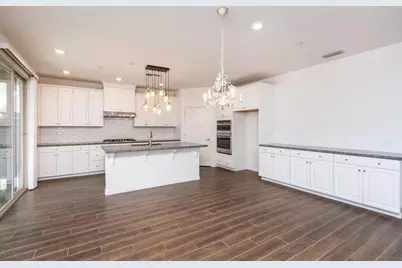 9269 Red Thistle Ct, Sacramento, CA 95829 - Photo 10