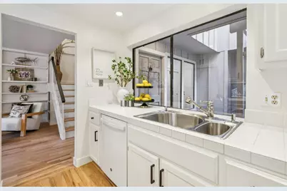 18 Tollridge Ct, San Mateo, CA 94402 - Photo 20