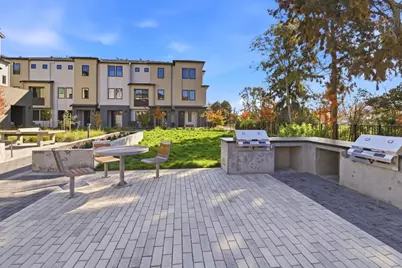 1129 Esther Ct, Palo Alto, CA 94303 - Photo 24