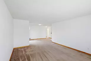 415 Spruce Cir, Watsonville, CA 95076 - Photo 6