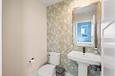 9873 Macarthur Blvd F, Oakland, CA 94605 - Photo 12