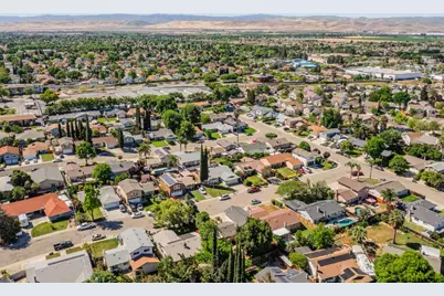 1610 Bondy Ln, Tracy, CA 95376 - Photo 34