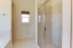 1890 Calistoga Dr, Hollister, CA 95023 - Photo 20