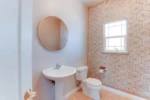 1890 Calistoga Dr, Hollister, CA 95023 - Photo 8