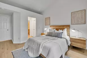 1654 Parkview Green Cir, San Jose, CA 95131 - Photo 12