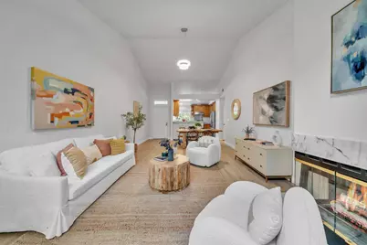 1654 Parkview Green Cir, San Jose, CA 95131 - Photo 2