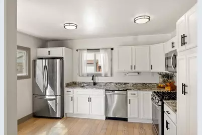 62 Buena Vista St, Salinas, CA 93901 - Photo 10