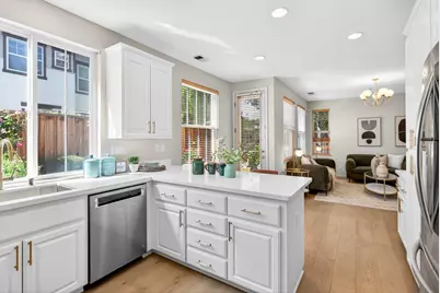 225 W Ferndale Ave, Sunnyvale, CA 94085 - Photo 14