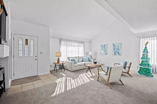 515 Fontanelle Ct, San Jose, CA 95111 - Photo 6