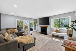 22103 Vista Del Plaza Ln 22, Hayward, CA 94541 - Photo 1