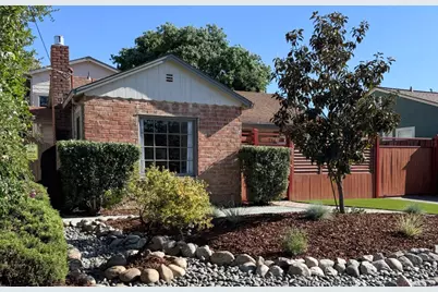 234 E Hedding St, San Jose, CA 95112 - Photo 2