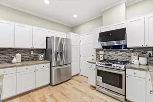 133 Positano Cir, Redwood City, CA 94065 - Photo 10