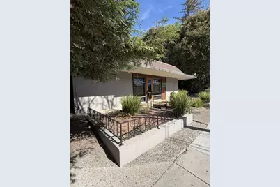 2211 Park Blvd, Palo Alto, CA 94306 - Photo 2