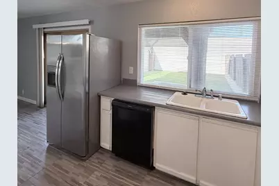 2423 Baltic Dr, Fairfield, CA 94533 - Photo 10