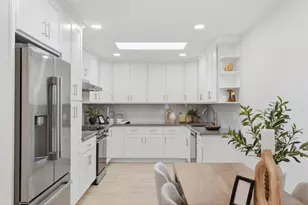 4556 Harwood Rd, San Jose, CA 95124 - Photo 8