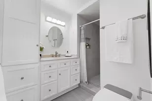 4556 Harwood Rd, San Jose, CA 95124 - Photo 16