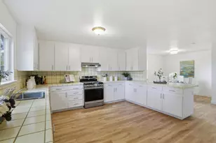 554 N 21st St, San Jose, CA 95112 - Photo 16