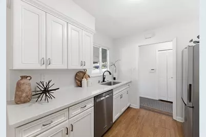 681 Emerald Hill Rd, Redwood City, CA 94061 - Photo 14