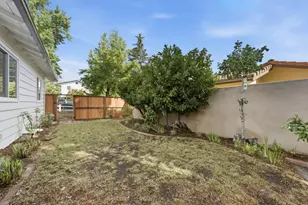 681 Emerald Hill Rd, Redwood City, CA 94061 - Photo 28