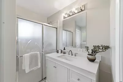 681 Emerald Hill Rd, Redwood City, CA 94061 - Photo 26