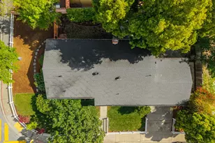 681 Emerald Hill Rd, Redwood City, CA 94061 - Photo 36