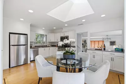 1660 McKinley St, San Mateo, CA 94403 - Photo 10