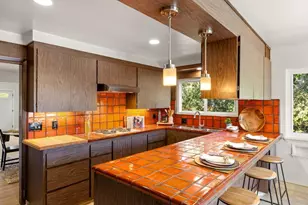 922 Maple St, Pacific Grove, CA 93950 - Photo 16