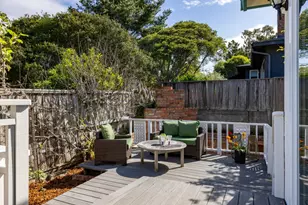 922 Maple St, Pacific Grove, CA 93950 - Photo 36