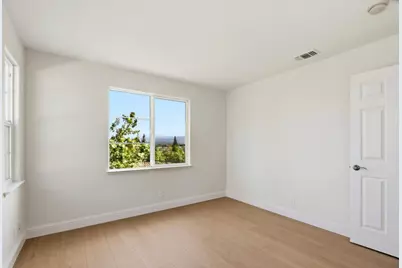 725 Portofino Pl, San Jose, CA 95136 - Photo 28