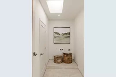 40 W Summit Dr, Redwood City, CA 94062 - Photo 30