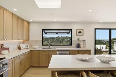 40 W Summit Dr, Redwood City, CA 94062 - Photo 16