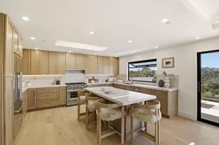 40 W Summit Dr, Redwood City, CA 94062 - Photo 14