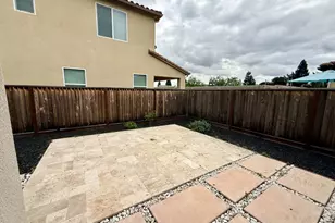 715 Alicante Dr, Hollister, CA 95023 - Photo 18