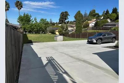 5025 Hilltop Dr, El Sobrante, CA 94803 - Photo 12