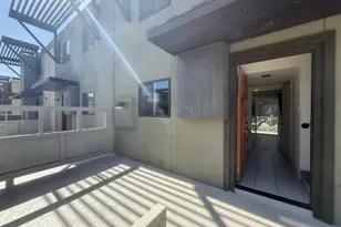 3203 Admiralty Ln, Foster City, CA 94404 - Photo 4