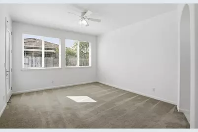 2076 Venezia St, Los Banos, CA 93635 - Photo 22