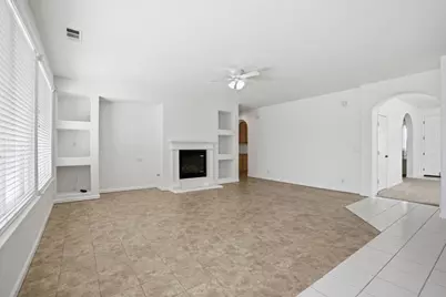 2076 Venezia St, Los Banos, CA 93635 - Photo 12