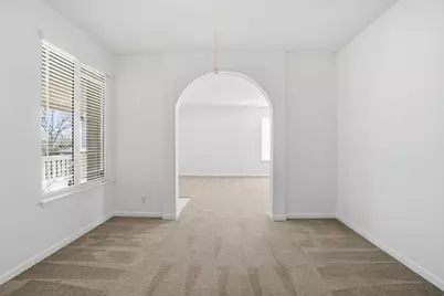 2076 Venezia St, Los Banos, CA 93635 - Photo 8