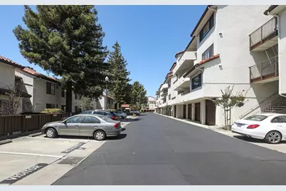 22135 Sevilla Rd 47, Hayward, CA 94541 - Photo 2