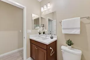 1860 Midnight Cir, San Jose, CA 95133 - Photo 12