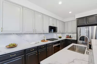 2970 Larciano St, San Jose, CA 95136 - Photo 12