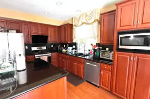 8649 Red Clover Way, Elk Grove, CA 95624 - Photo 10