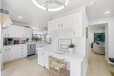 2411 Carlmont Dr 110, Belmont, CA 94002 - Photo 14