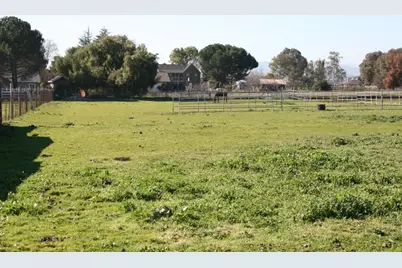 1738 H Santa Ana H, Hollister, CA 95023 - Photo 8