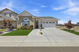 9060 Horvath St, Elk Grove, CA 95624 - Photo 2